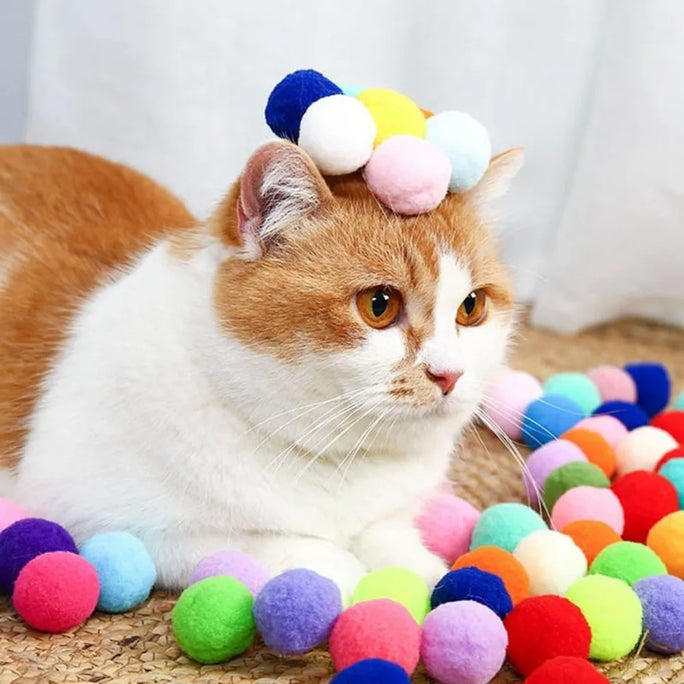 Plush Ball Shooting Gun for Cats – Interactive Toy Launcher for Indoor Play & Self-Entertainment